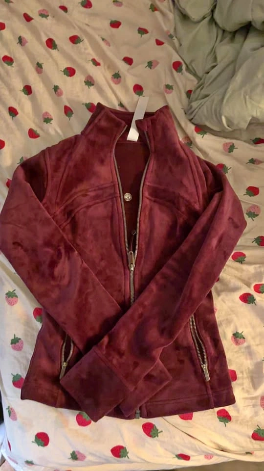 Lululemon Maroon Velour Full-Zip Jacket Size 0