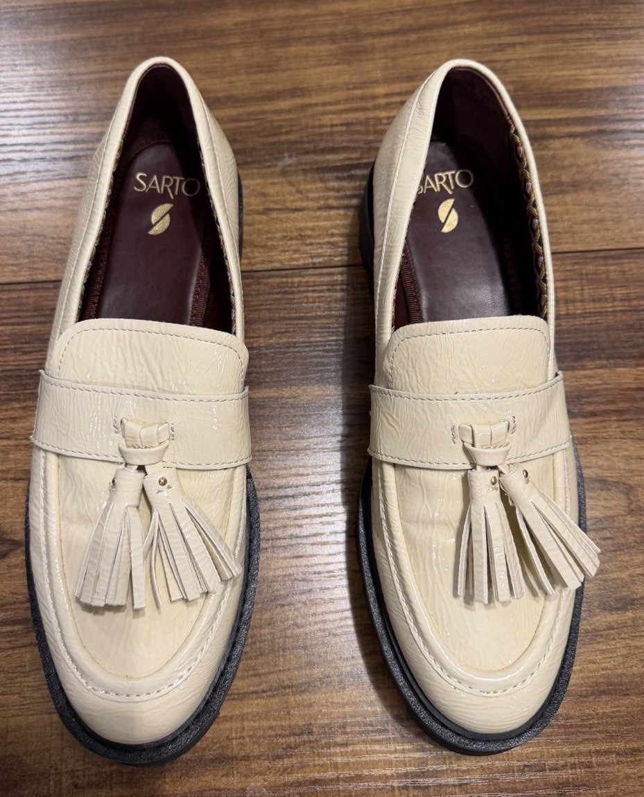 NEW Women’s Size 8.5 Leather Loafer Franco Sarto Balinna Tassel