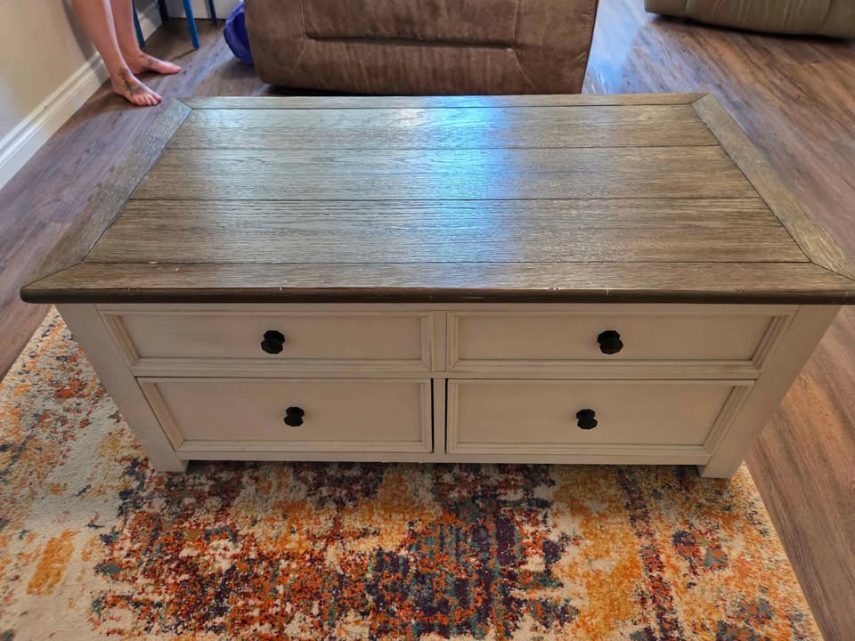 Ashley lift top coffee table - photo 4