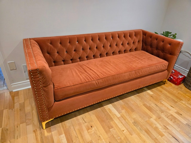 Orange Velvet Tufted Sofa - photo 4