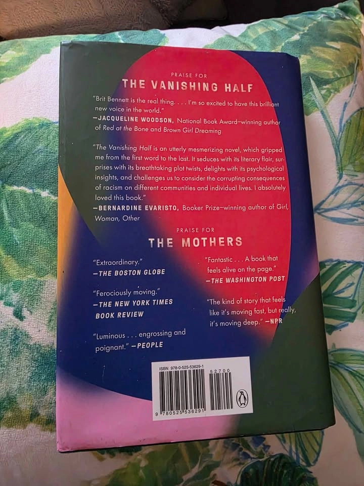 The Vanishing Half by Brit Bennett Hardback Book - photo 2