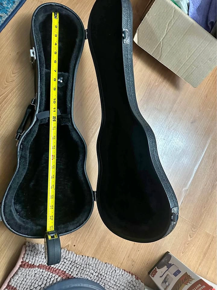 Premium Hard-Shell Concert Ukulele Case – Black Plush Lining