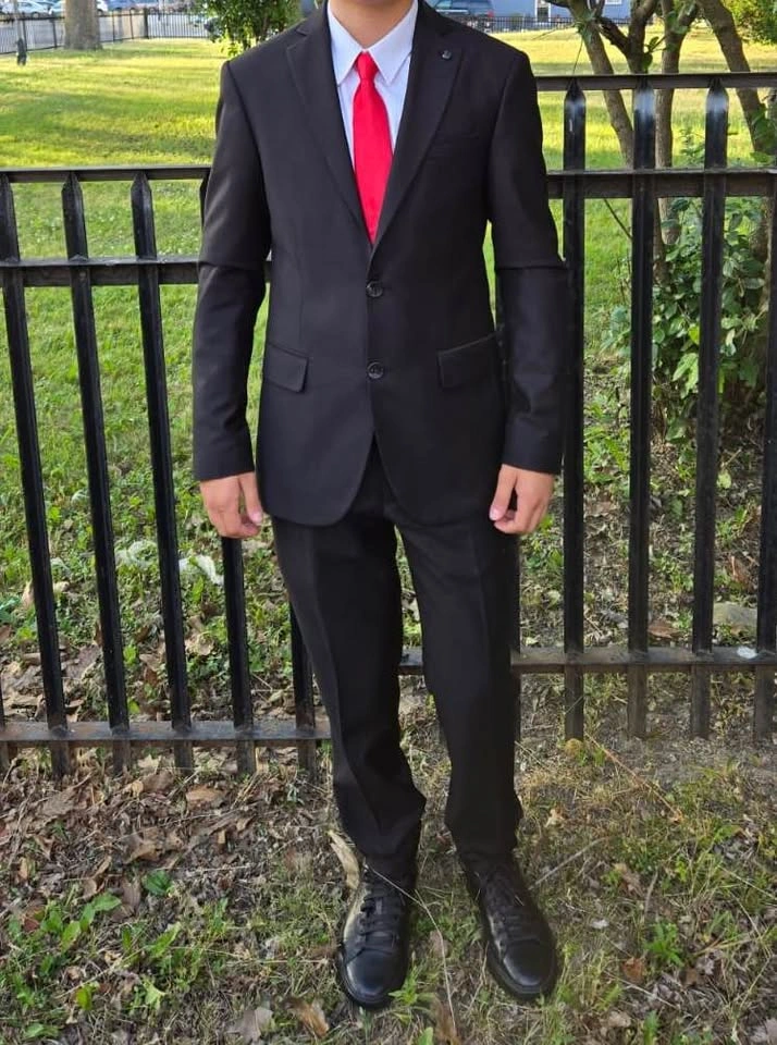Full Suit and Cole Haan Dress Shoes for Grade 8 Graduation - photo 2
