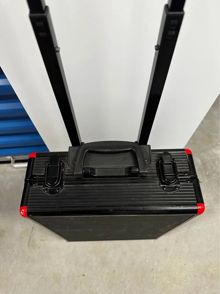 Black Rolling Case w/ Handle - photo 3