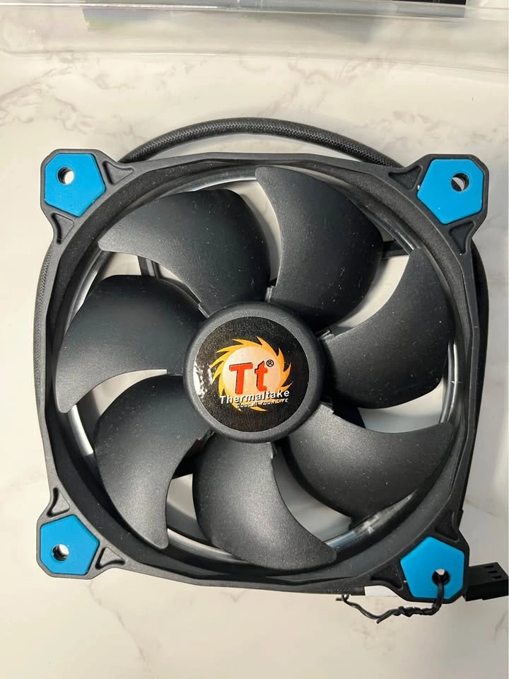 PC Fans Lot: Thermaltake & Corsair - photo 5