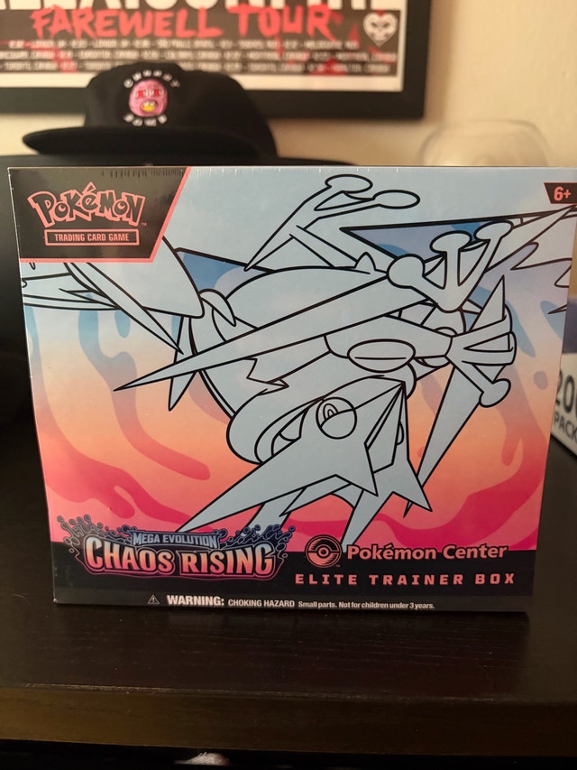 Chaos Rising Pokemon Center ETB