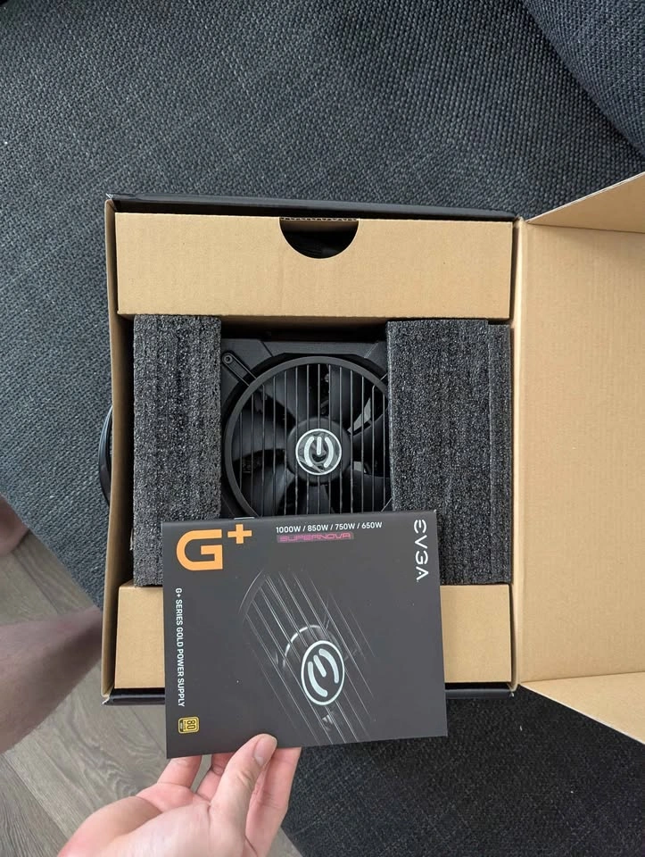 EVGA Supernova 750 G+ Power Supply - photo 2
