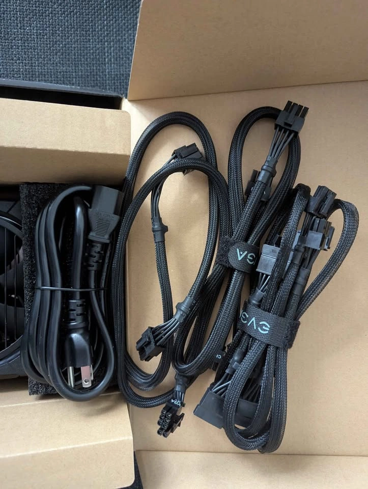 EVGA Supernova 750 G+ Power Supply - photo 3