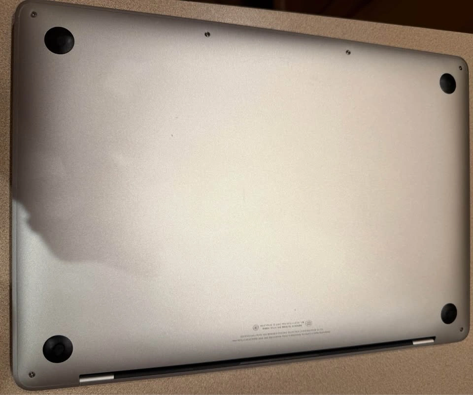Apple MacBook Pro 13” 2017 - photo 3