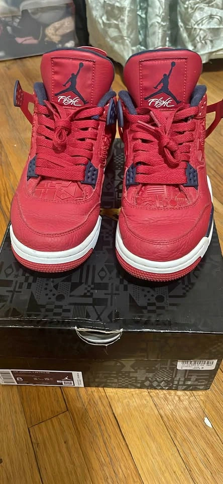 Jordan 4 Retro FIBA