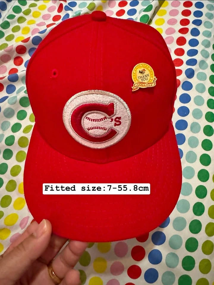 Great hat, looking to sell