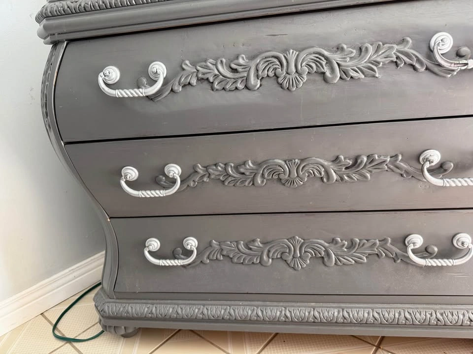 Vintage Granite-Top Wooden Dresser / Accent Chest - photo 3