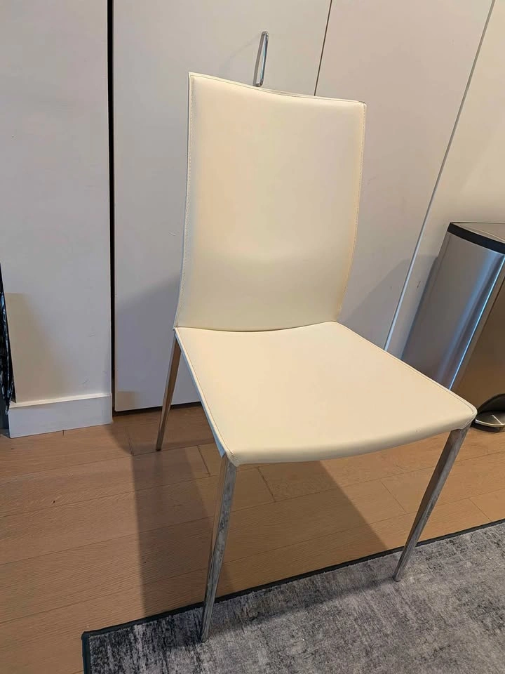 Free Modern Chair - photo 2
