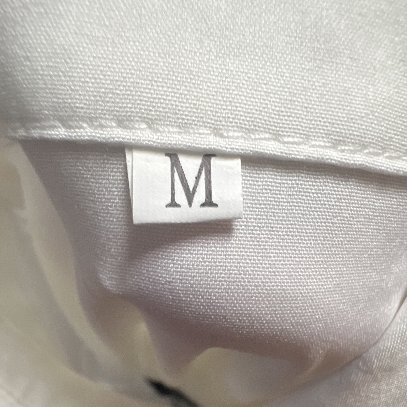 Women's White Sleeveless Collared Button Front Satin Blouse Size - photo 2