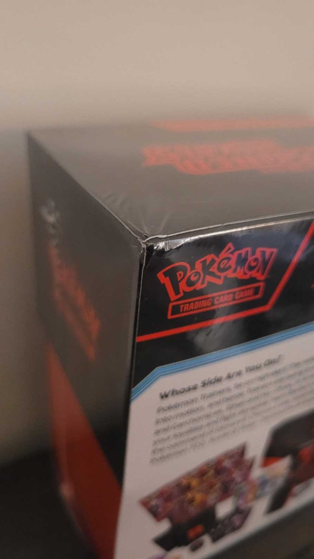Pokemon Destined Rivals ETB - photo 3