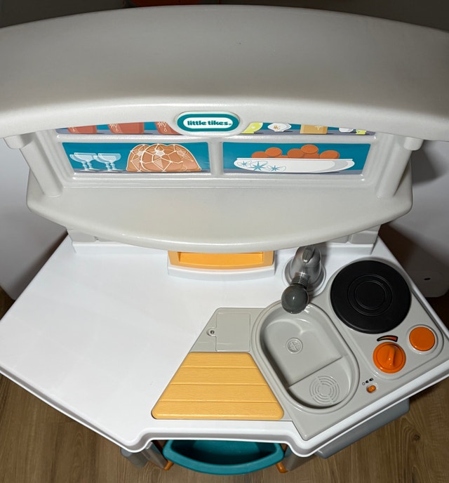 Little Tikes Kitchen - photo 2
