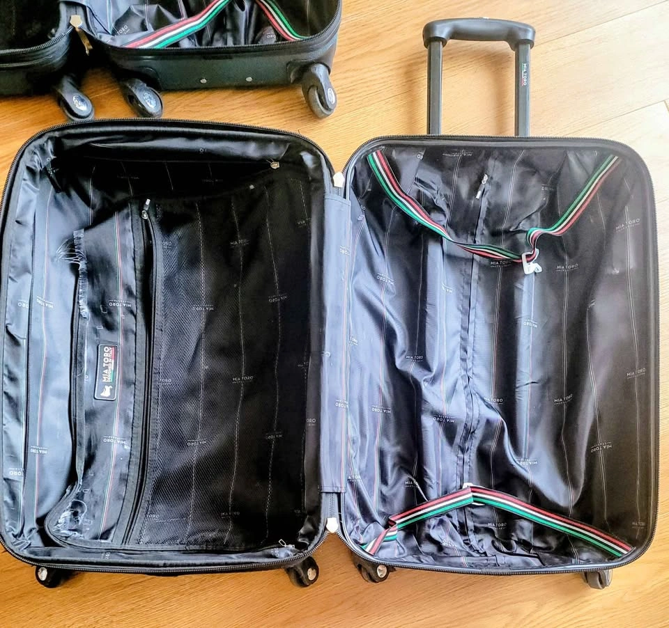 Set of 3 Mia Toro Luggage - photo 3