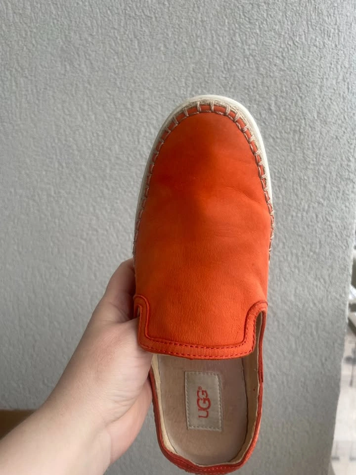 UGG Caleel Orange Nubuck Slides/Mules/Espadrilles US 8.5 - photo 3