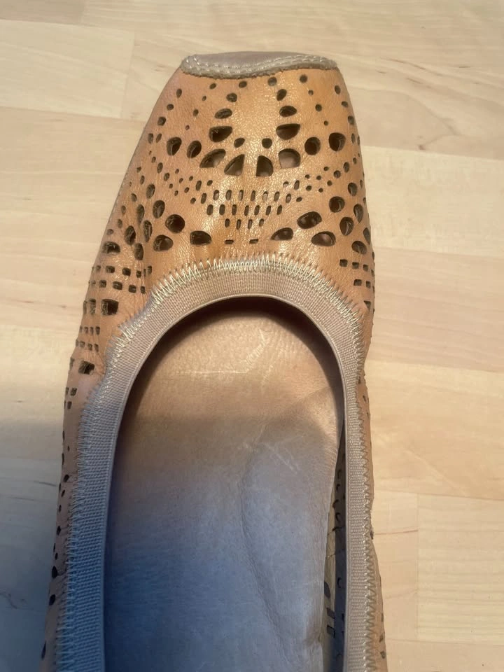 Pikolinos Gandia Laser-Cut Leather Slip-On Loafers EU 40 / US 39 - photo 3