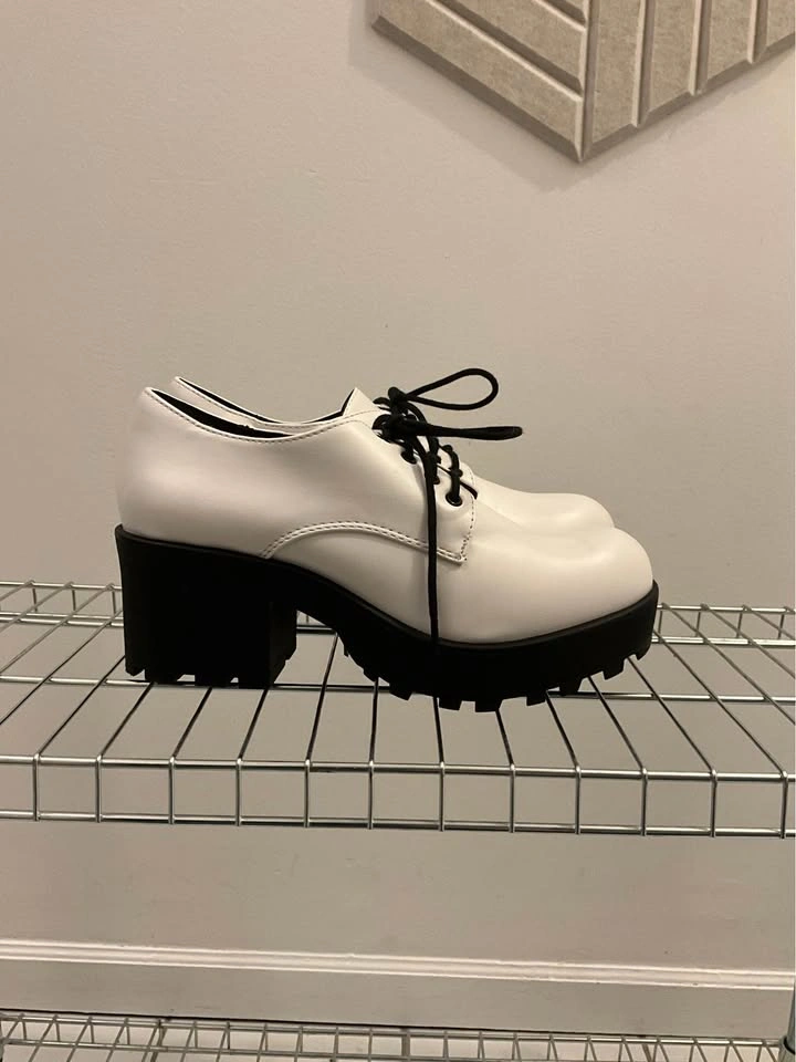 White Platform Shoes - photo 3