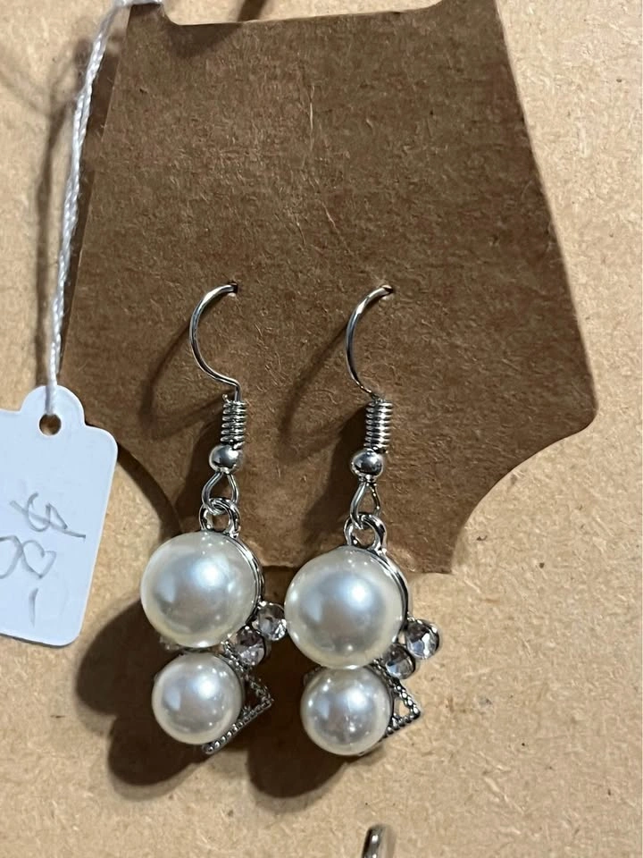 7 pairs Brand New Beautiful Earrings - photo 2