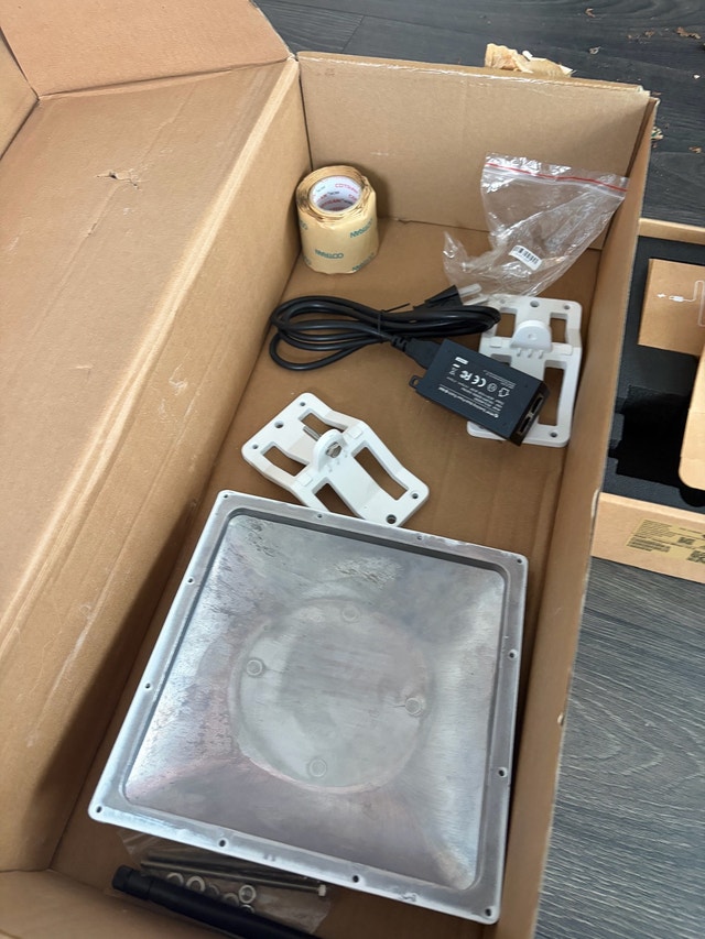 RAK Helium Miner + Outdoor Enclosure AV2 915MHz - photo 4