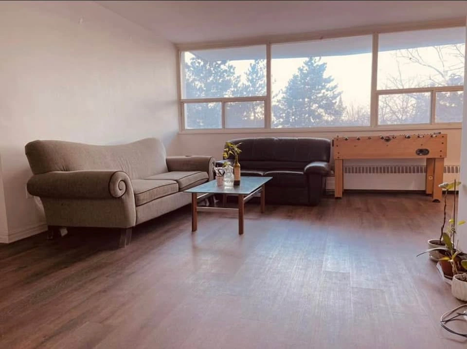 Private room for rent - photo 2