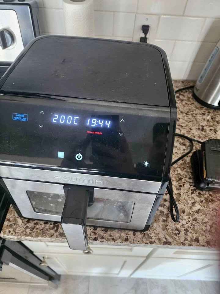 Gourmia air fryer