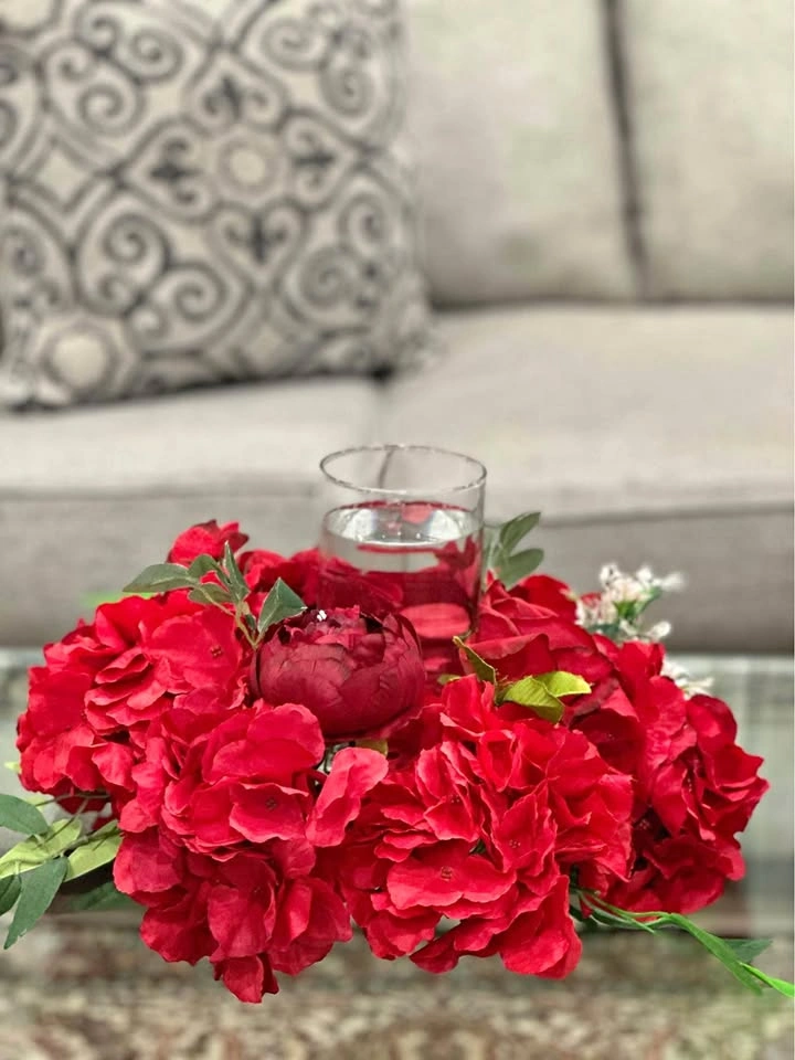 Centrepiece for rent