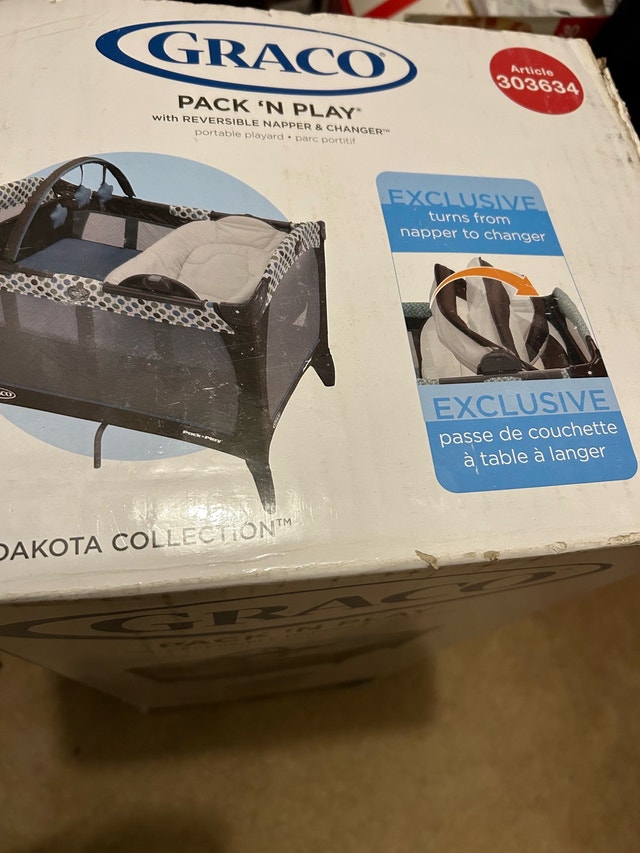 Graco Pack n Play Reversible Napper & Changer - photo 2