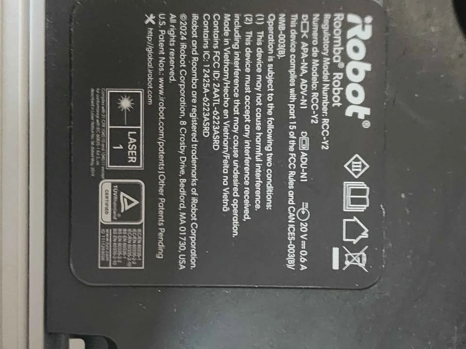 iRobot Self-Empty Vacuum - photo 2