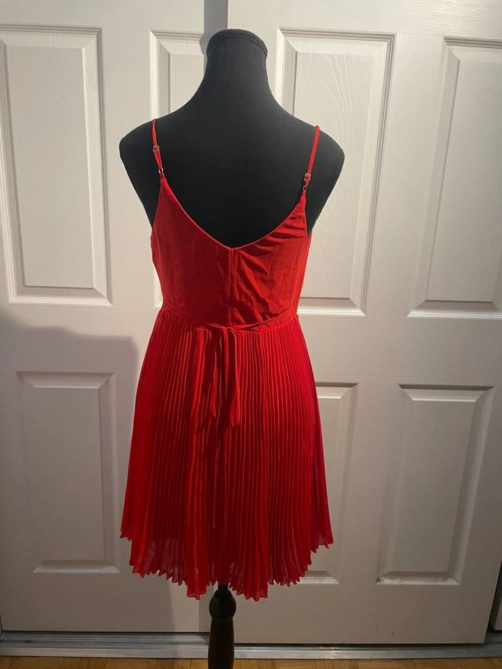 Summer midi Aritzia Wilfred Beaune Pleated Wrap Dress, size XS - photo 2