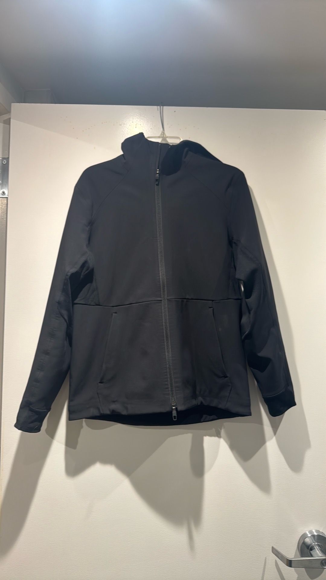Lululemon Black Rain Jacket - Size Small