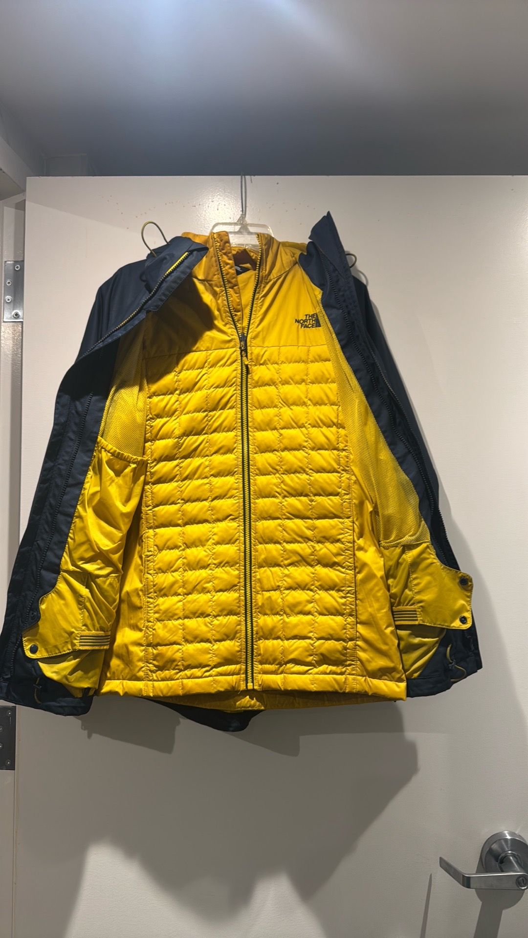 The North Face 3-in-1 Ski Jacket (Small) – Waterproof Shell + In - photo 4