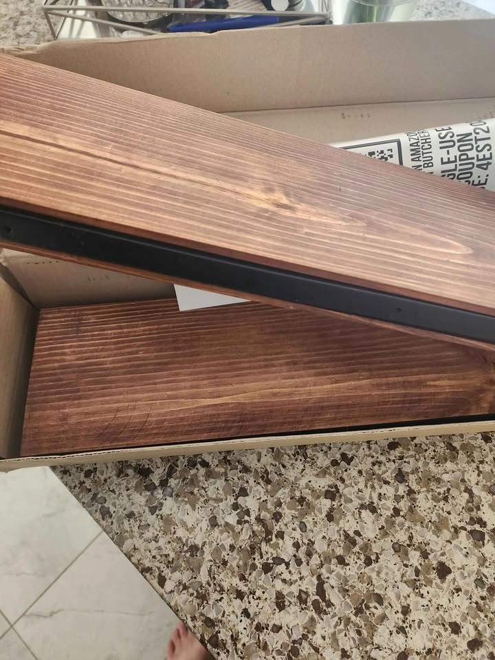 Natural wood style shelves - photo 2