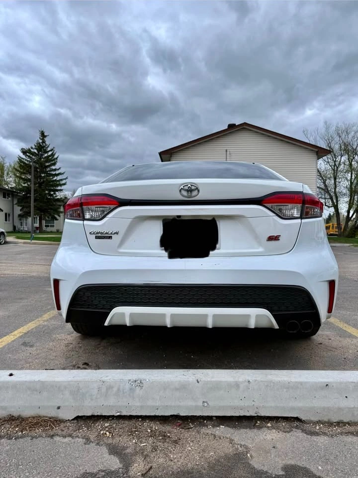 2020 Toyota Corolla SE 1.8L Alberta Registered - photo 4