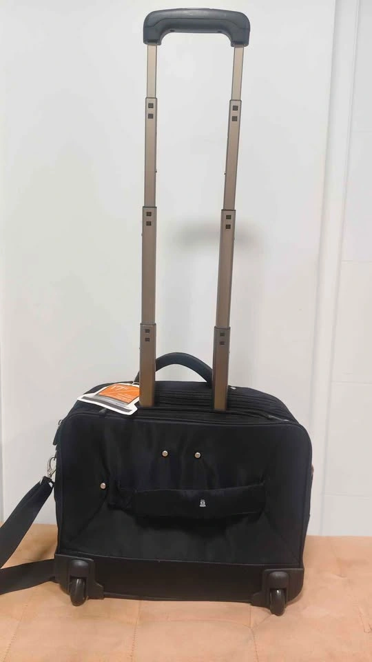 Black Carry-on Briefcase/Suitcase with Wheels (Brand New) - photo 3