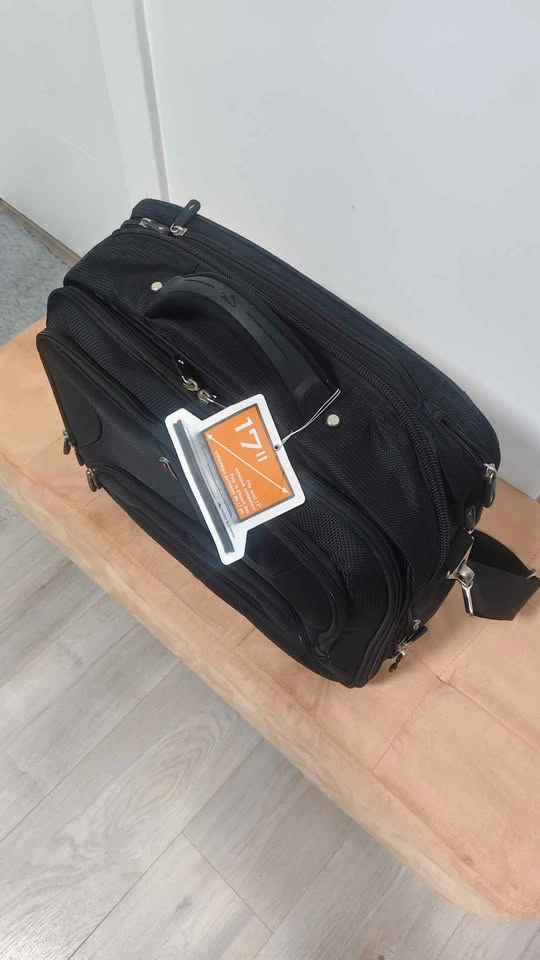 Black Carry-on Briefcase/Suitcase with Wheels (Brand New) - photo 5