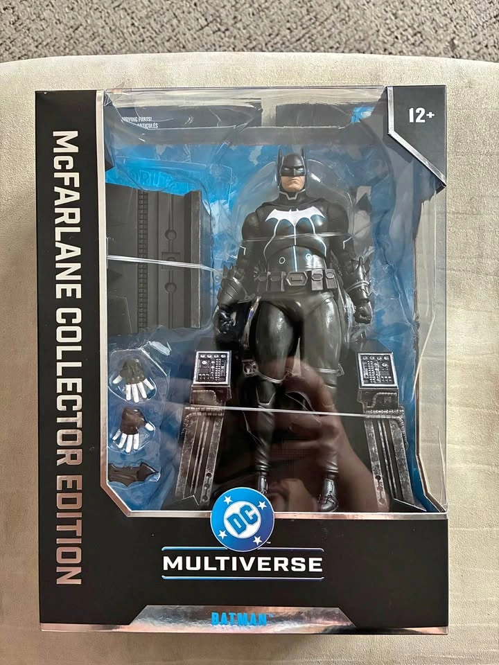 McFarlane DC Batman w/ Mobius Chair Collector Ed.