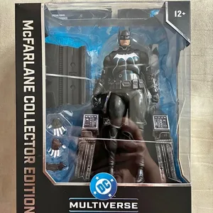 McFarlane DC Batman w/ Mobius Chair Collector Ed.