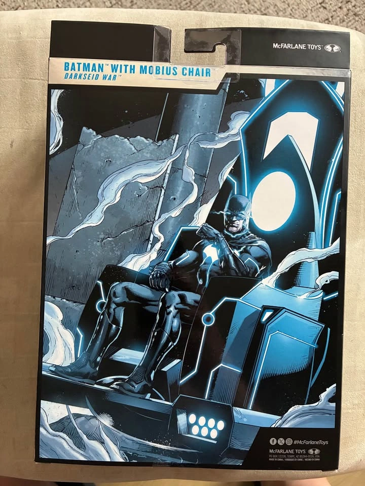 McFarlane DC Batman w/ Mobius Chair Collector Ed. - photo 2