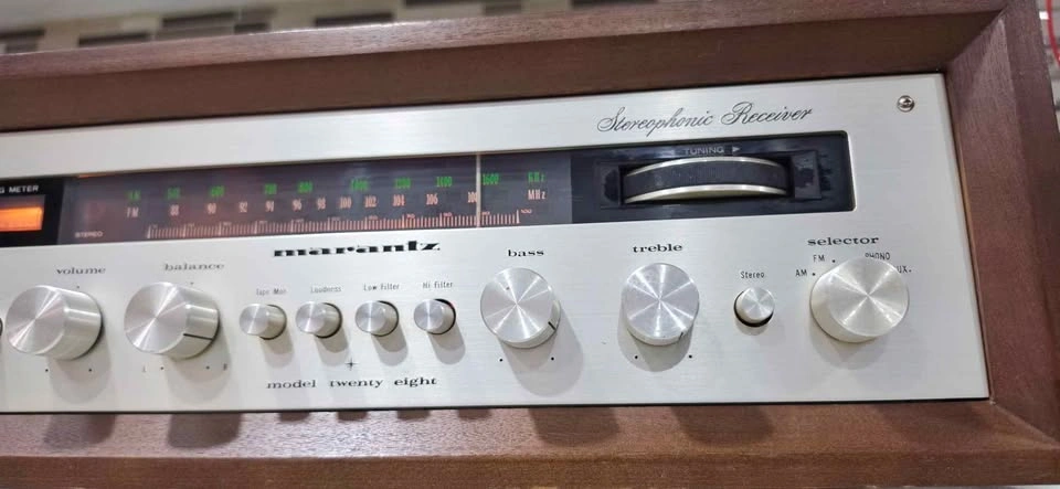 Vintage Marantz Model Twenty Eight Stereophonic Receiver - photo 3