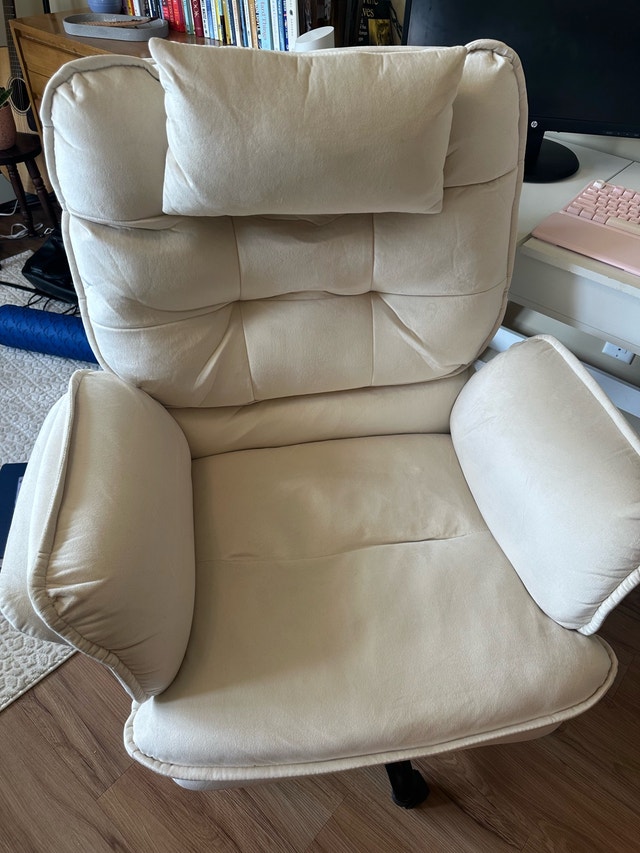 Cross-legged Velvet Office Chair with Flip-up Arms $300 OBO - photo 2