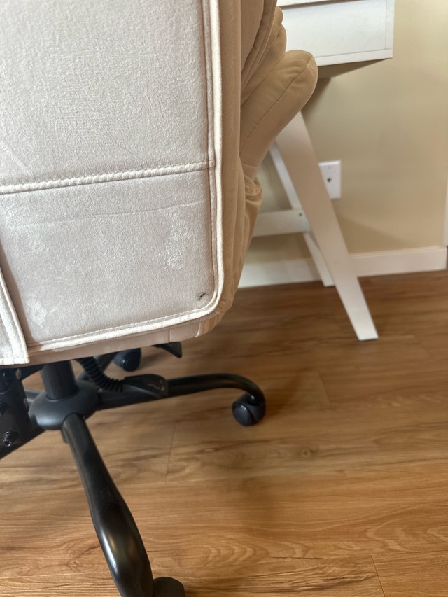 Cross-legged Velvet Office Chair with Flip-up Arms $300 OBO - photo 5