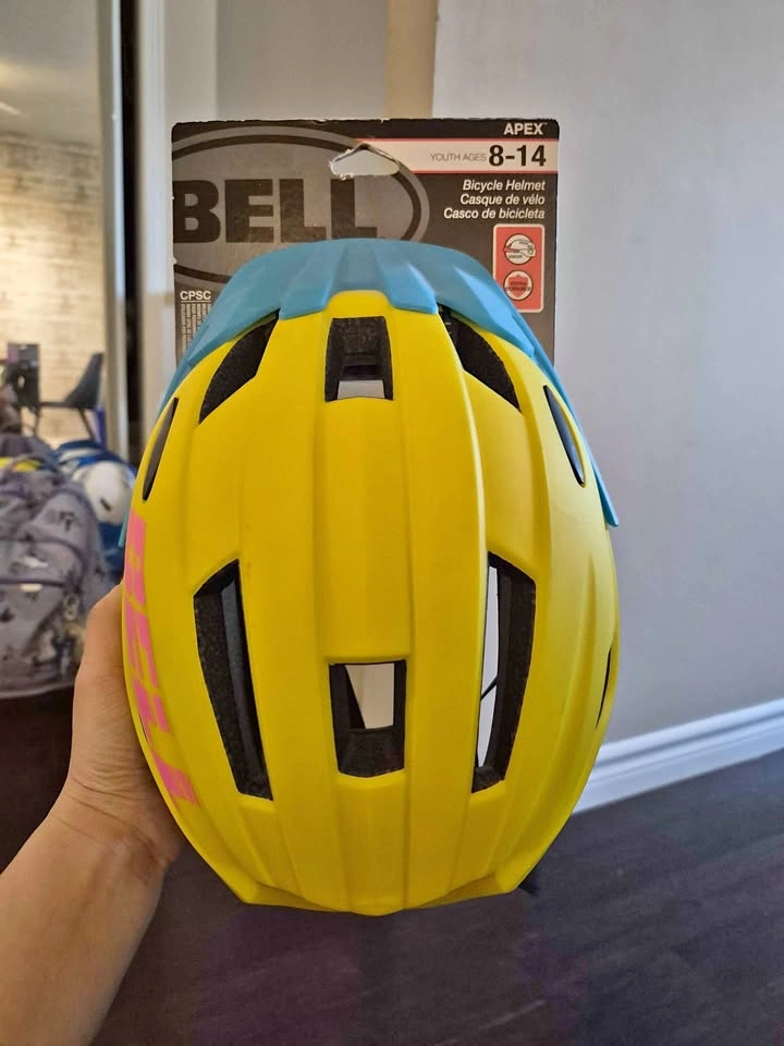 Brand New Youth Kids Bike Helmet 8-14 Yrs