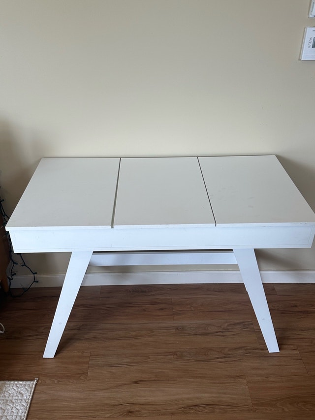 White Vanity Table/ Desk - photo 2