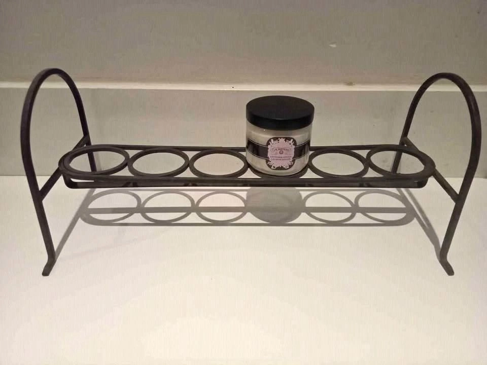 Candle holder