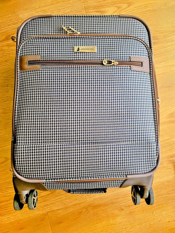 London Fog Cloth Carry On