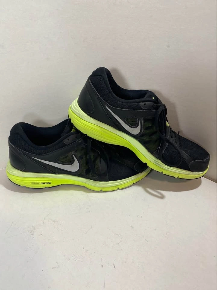 Nike Dual Fusion Running Shoes (US 9.5) - photo 3
