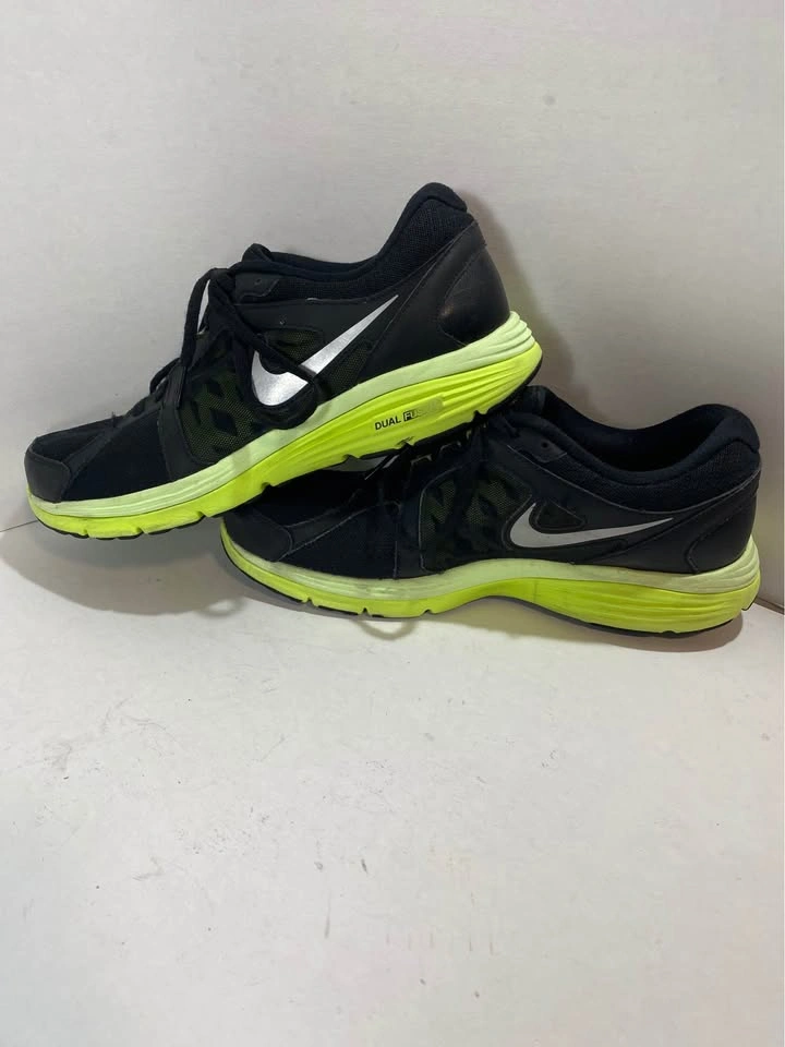 Nike Dual Fusion Running Shoes (US 9.5) - photo 4